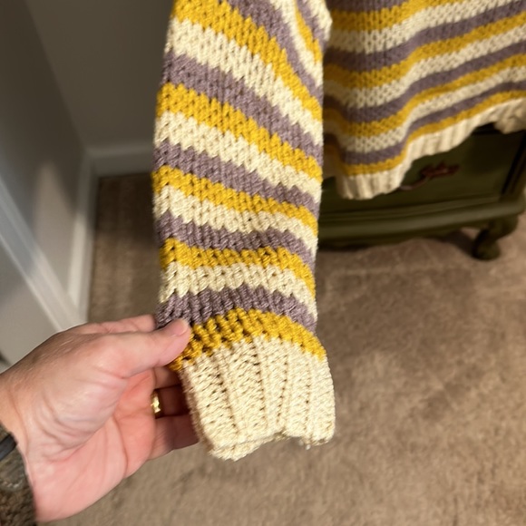 Easel sweater - Picture 3 of 7